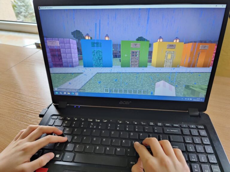 Lekturowy świat w Minecrafcie
